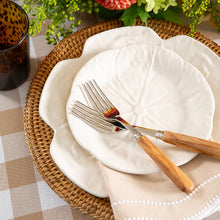 Load image into Gallery viewer, WHITE CABBAGE SALAD PLATE S/4