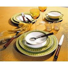Load image into Gallery viewer, Arcades Vert Salad Plate