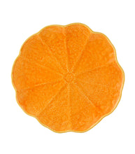 Load image into Gallery viewer, Bordallo Pumpkin Dinner Plates
