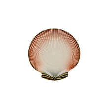 Load image into Gallery viewer, Oysters and Scallops Dinner Plate S/4
