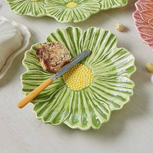Load image into Gallery viewer, Maria Flor Cosmos Dessert Plates S/4
